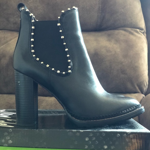 Salma Studded Chelsea Boot - Picture 2 of 8